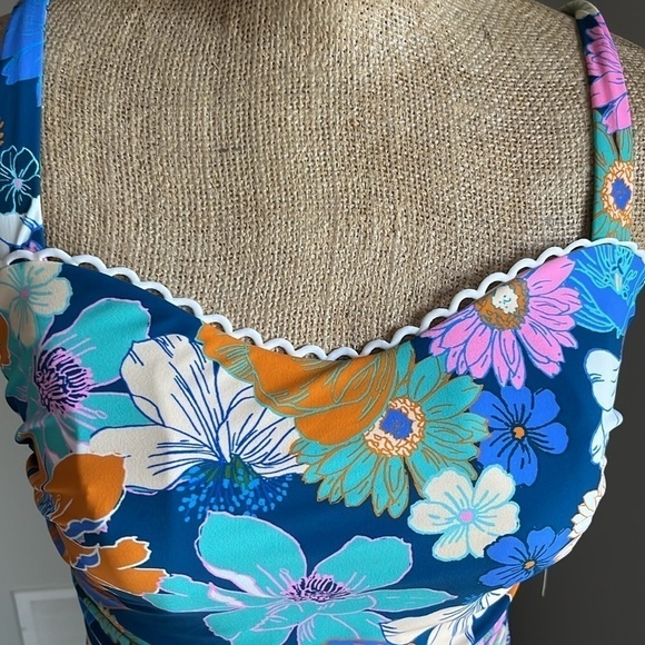 Profile By Gottex One Piece Swimsuit D Cup size 10 - Picture 5 of 7